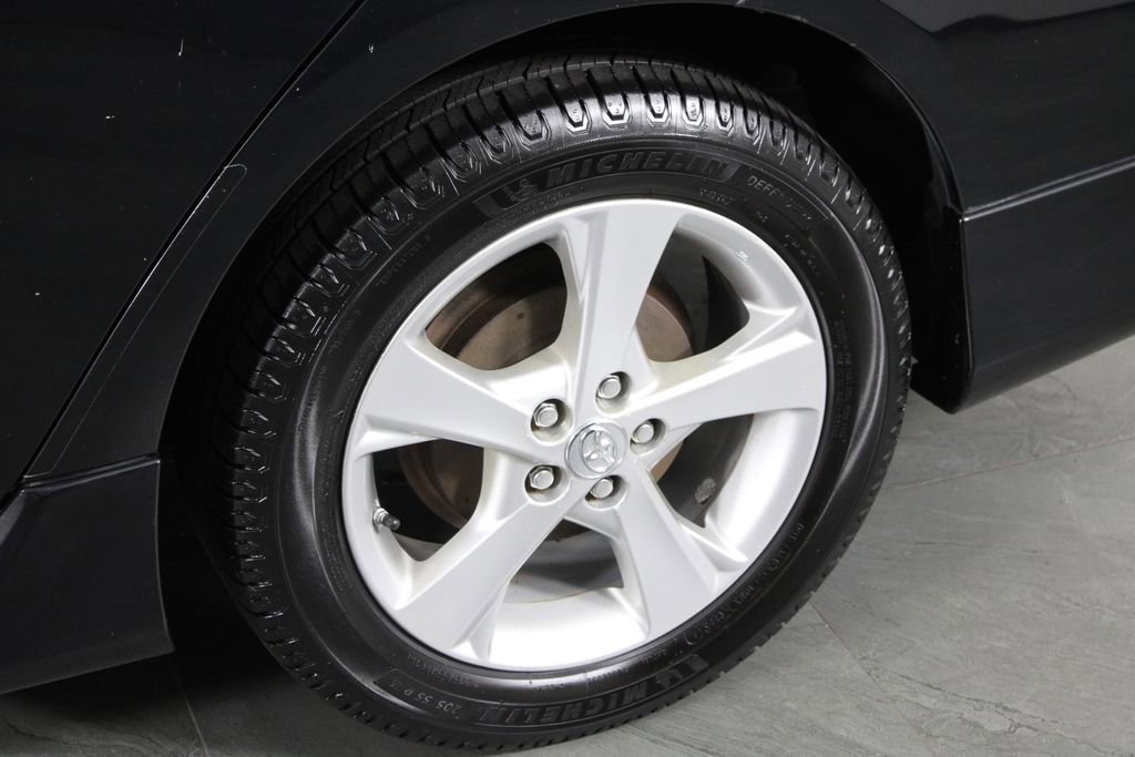 Used 2013 Toyota Corolla S image 11