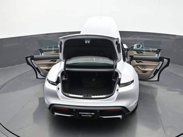 New 2026 Porsche Taycan AWD/4WD image 28