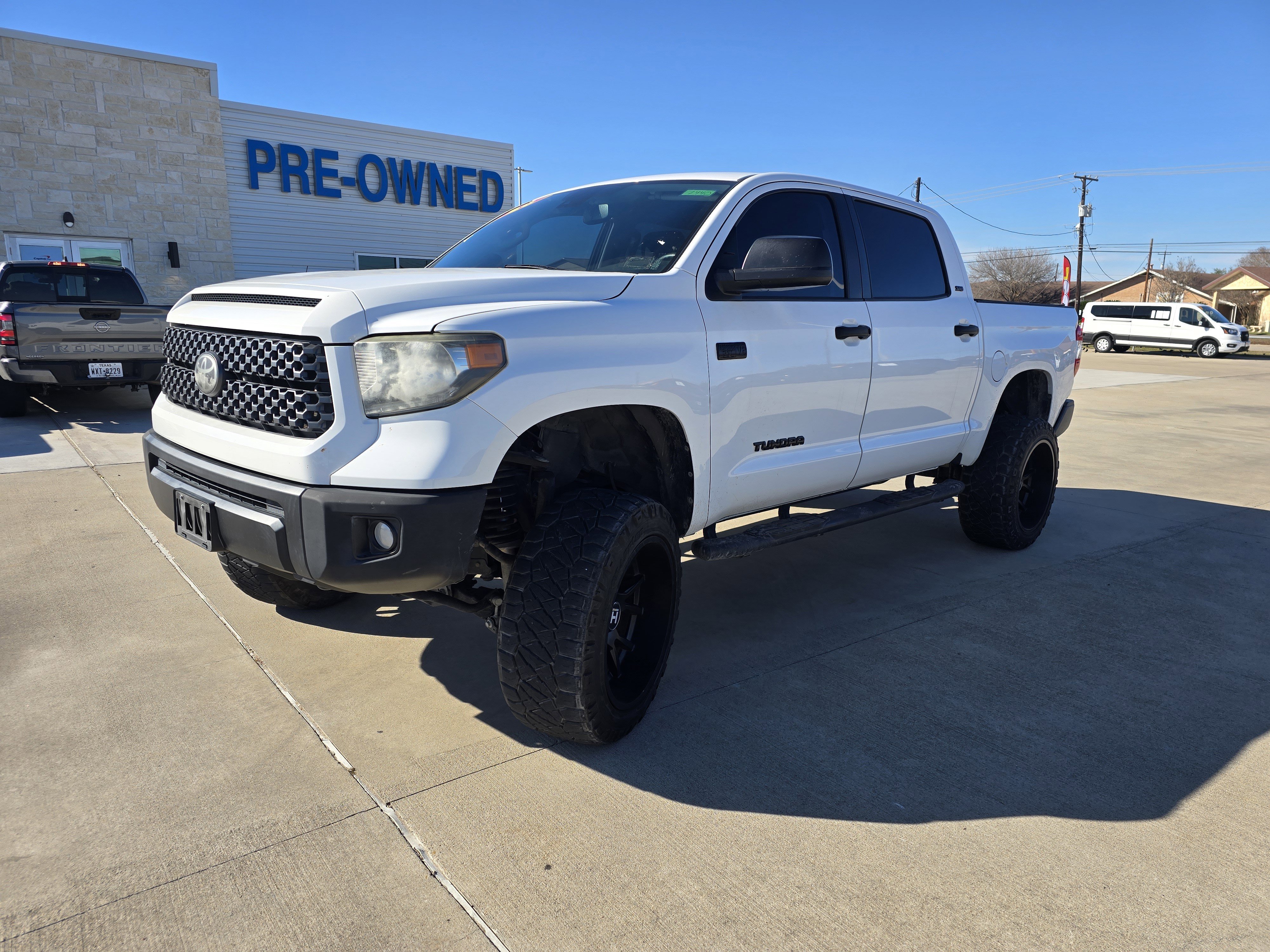 Used 2020 Toyota Tundra SR5 w/ SR5 Upgrade Package image 6