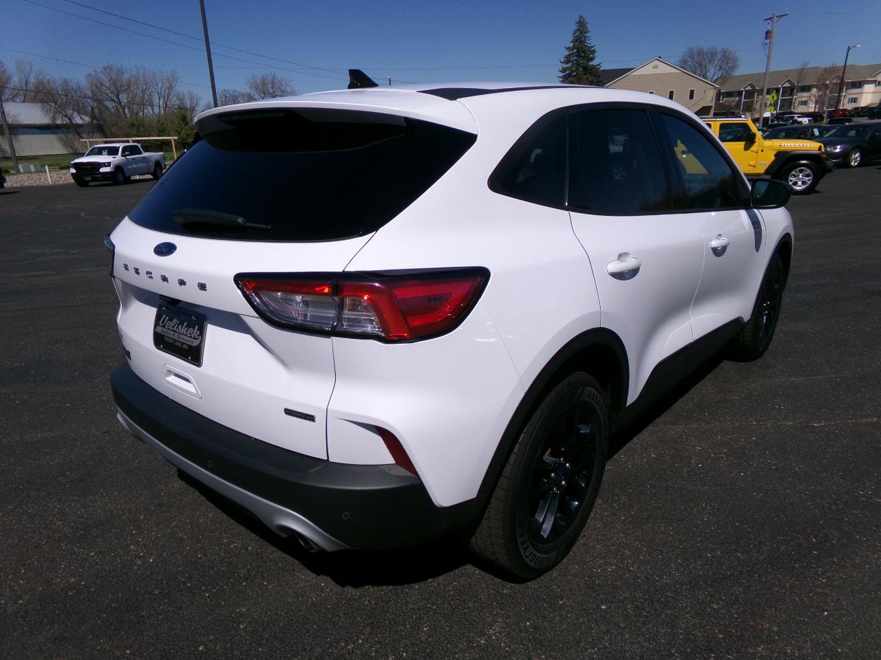 Used 2020 Ford Escape SE Sport image 4