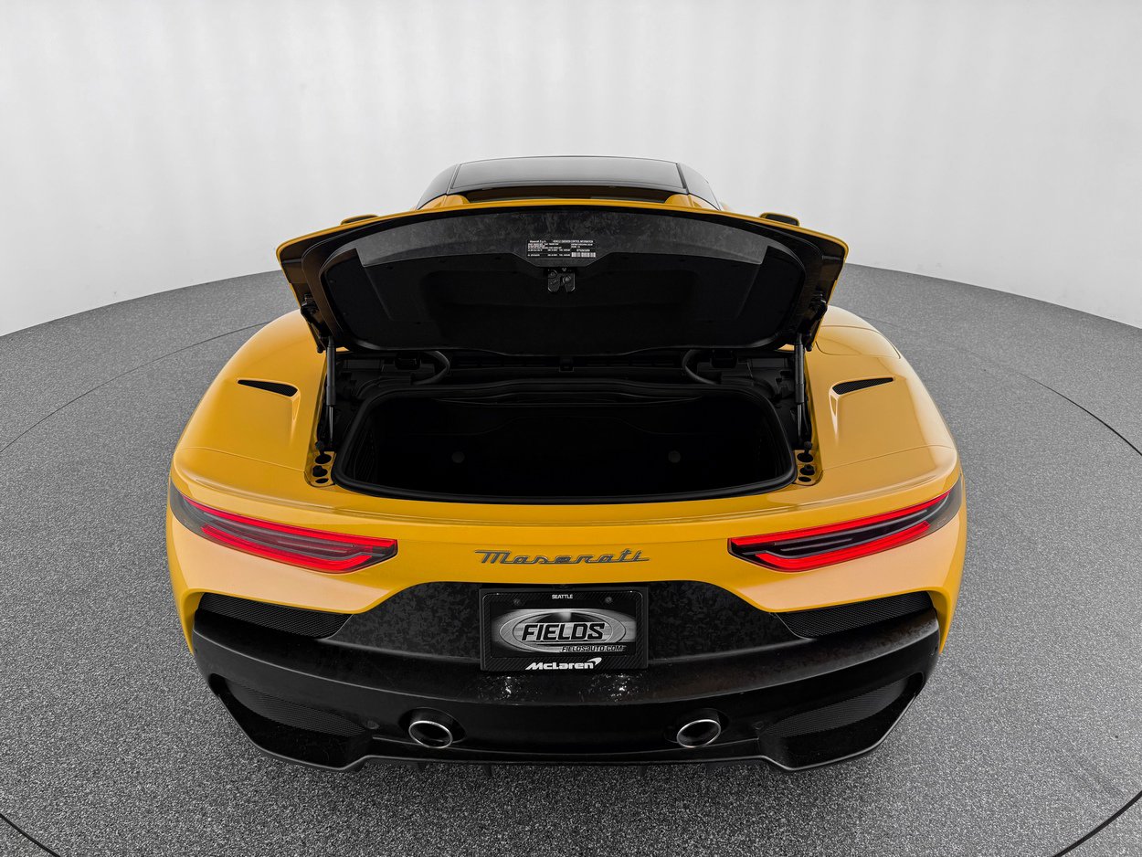 Used 2023 Maserati MC20 Spyder image 38