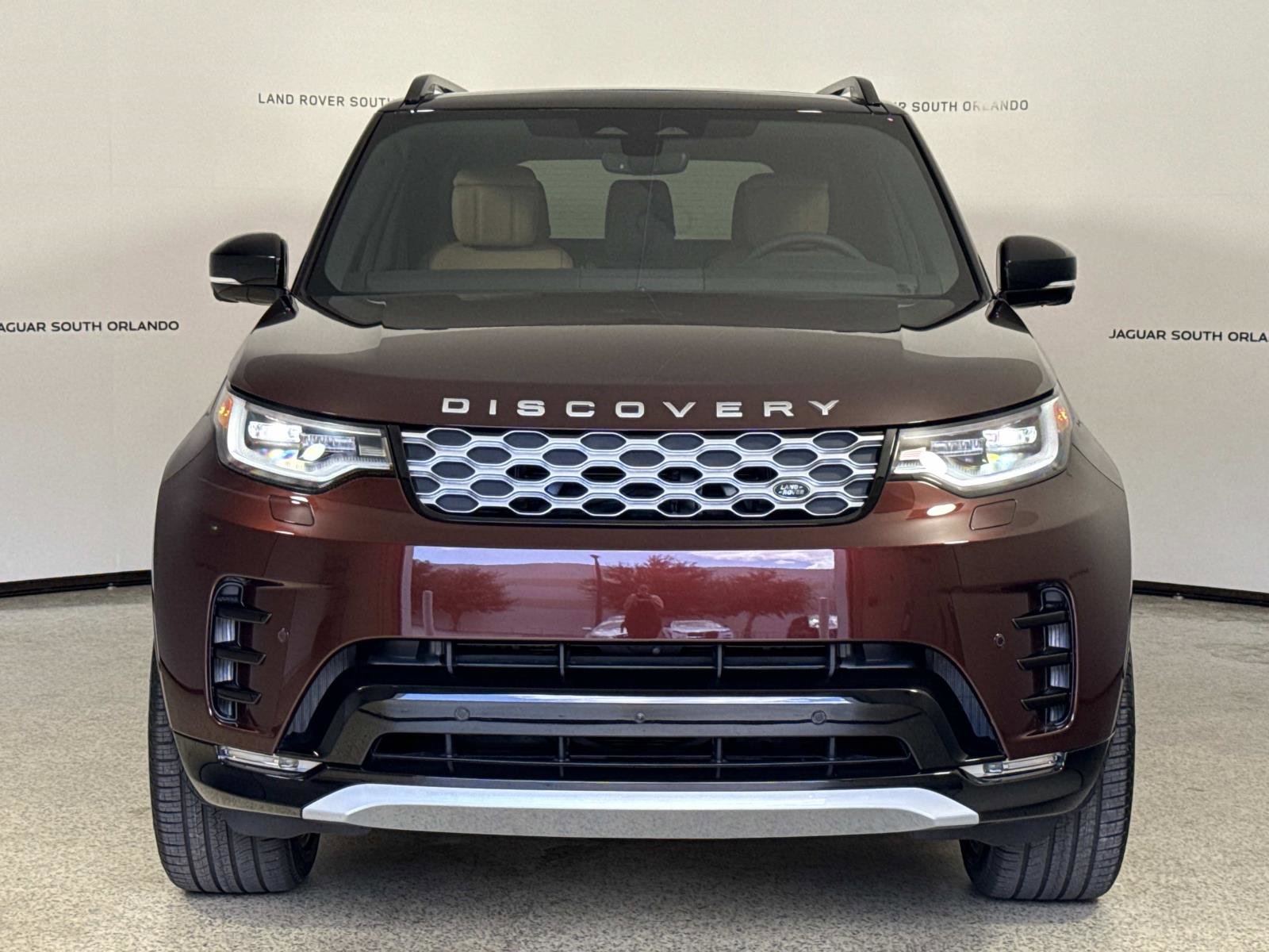 New 2026 Land Rover Discovery Limited Edition AWD/4WD image 7