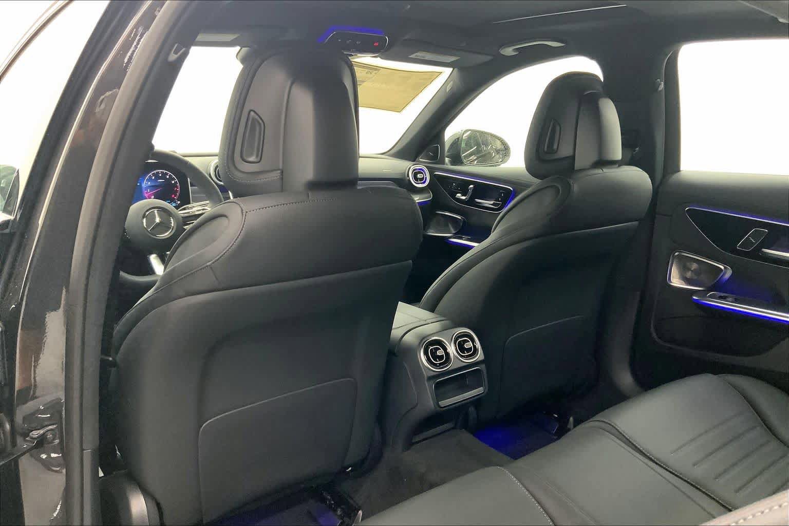 New 2026 Mercedes-Benz C 300 Sedan image 18
