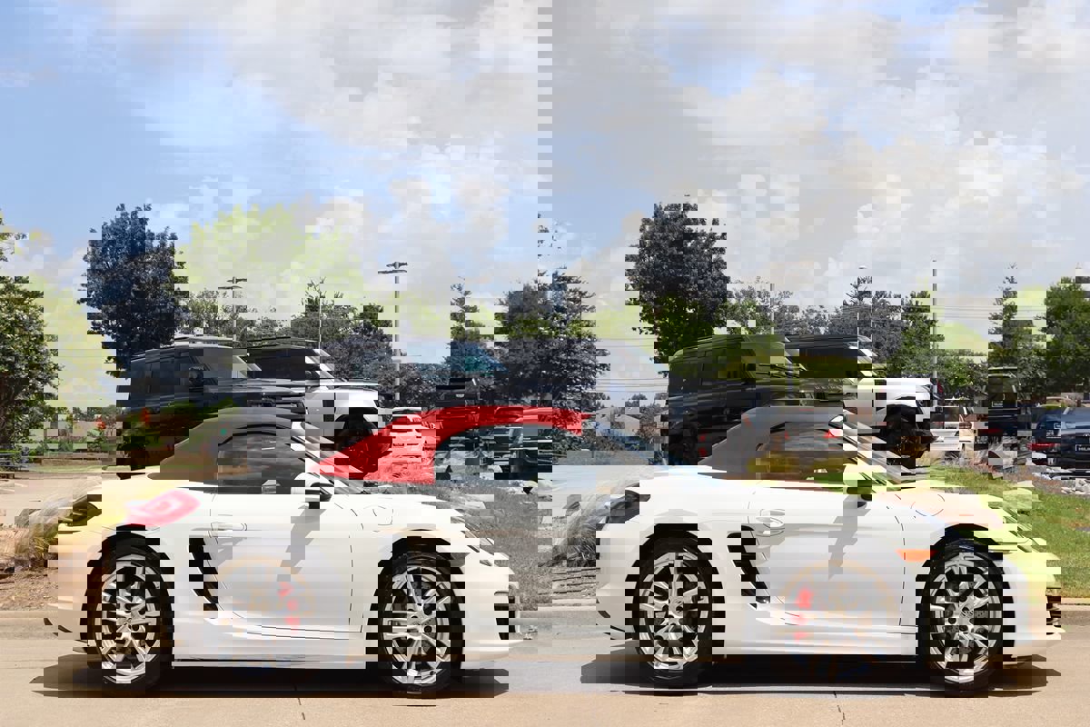 Used 2016 Porsche Boxster S image 7