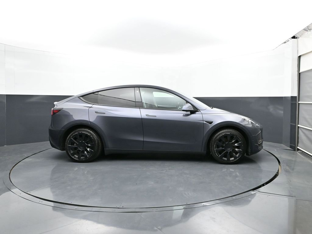 Used 2021 Tesla Model Y Long Range AWD/4WD image 4