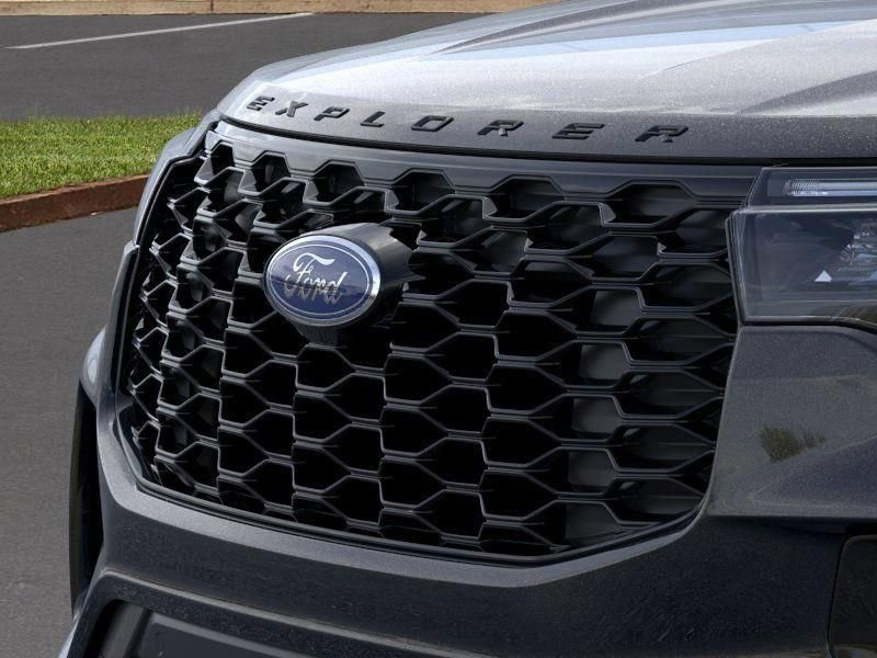 New 2026 Ford Explorer ST-Line w/ ST-Line Street Pack image 17
