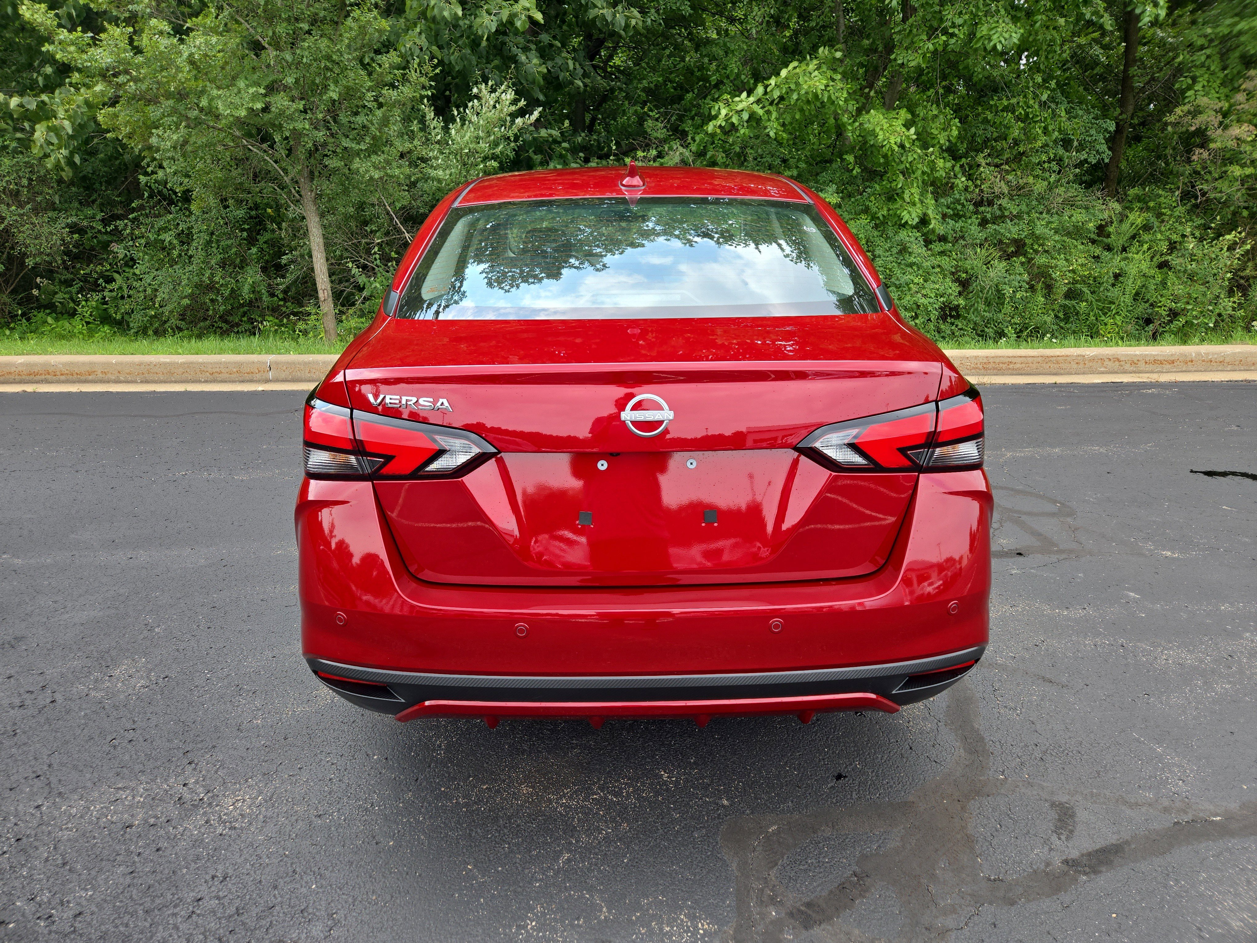 New 2025 Nissan Versa SV w/ Trunk Package image 8