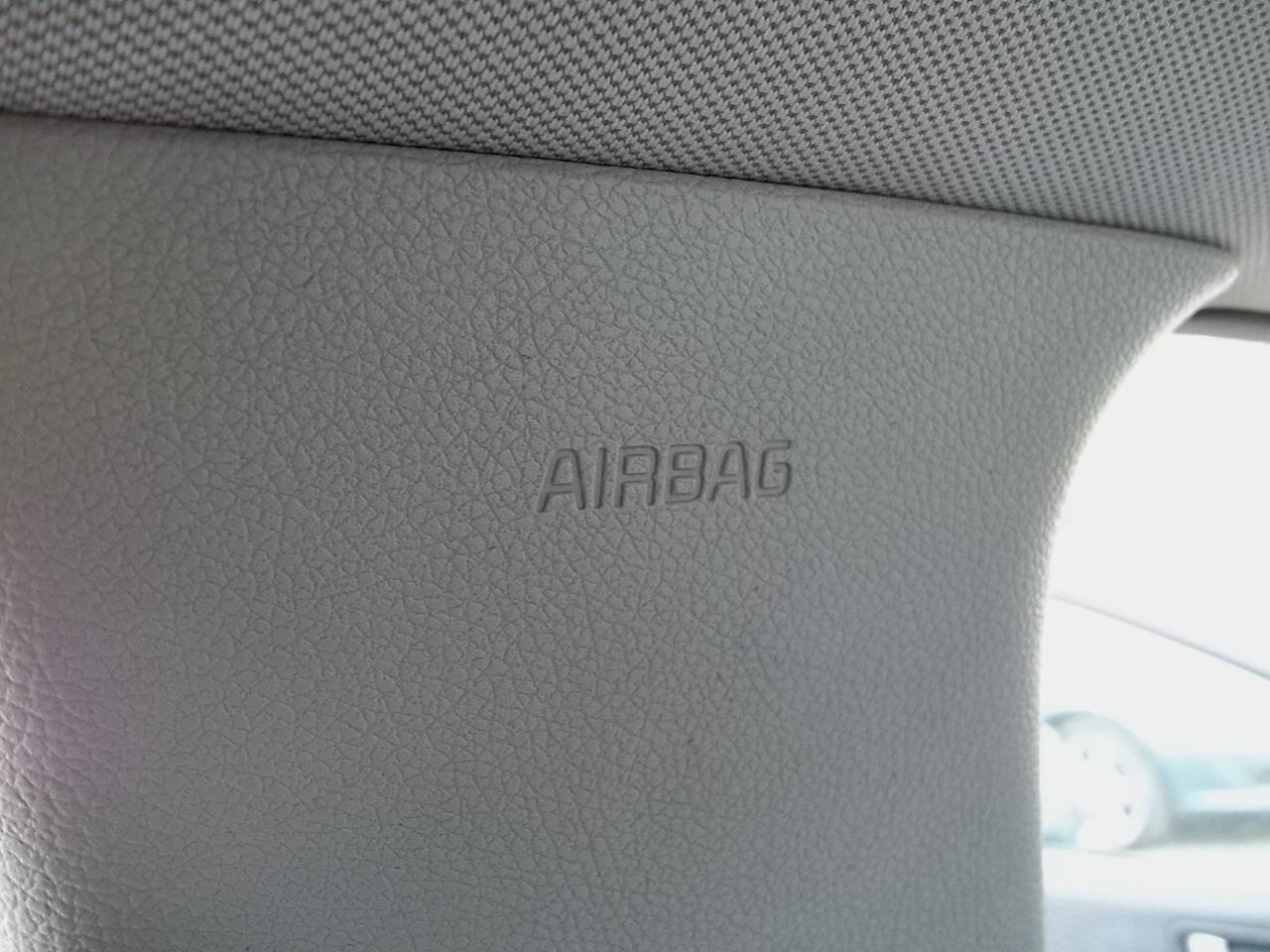 Used 2016 Kia Optima LX image 14