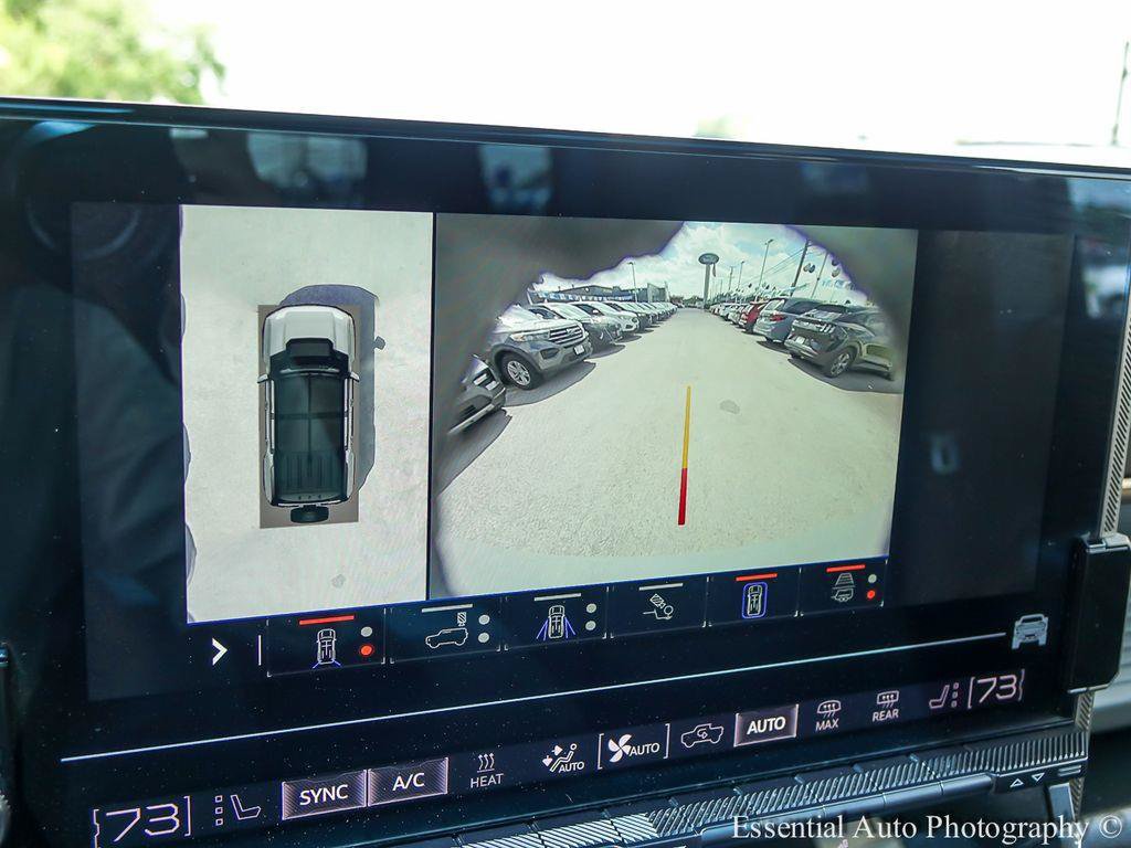 Used 2024 GMC Hummer EV 3X AWD/4WD image 17