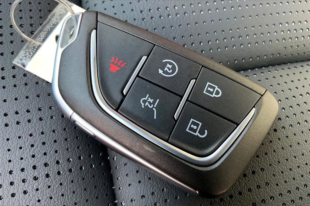 New 2026 Cadillac Lyriq Sport image 35