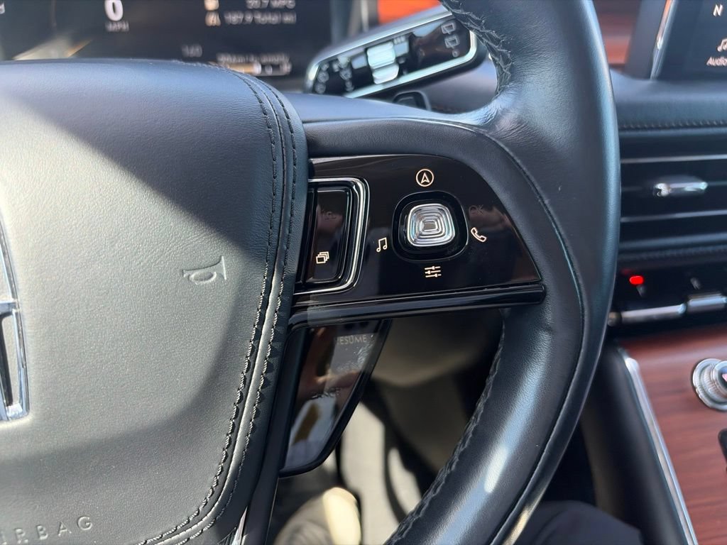 Used 2020 Lincoln Aviator Reserve w/ Class IV Trailer Tow Package AWD/4WD image 21