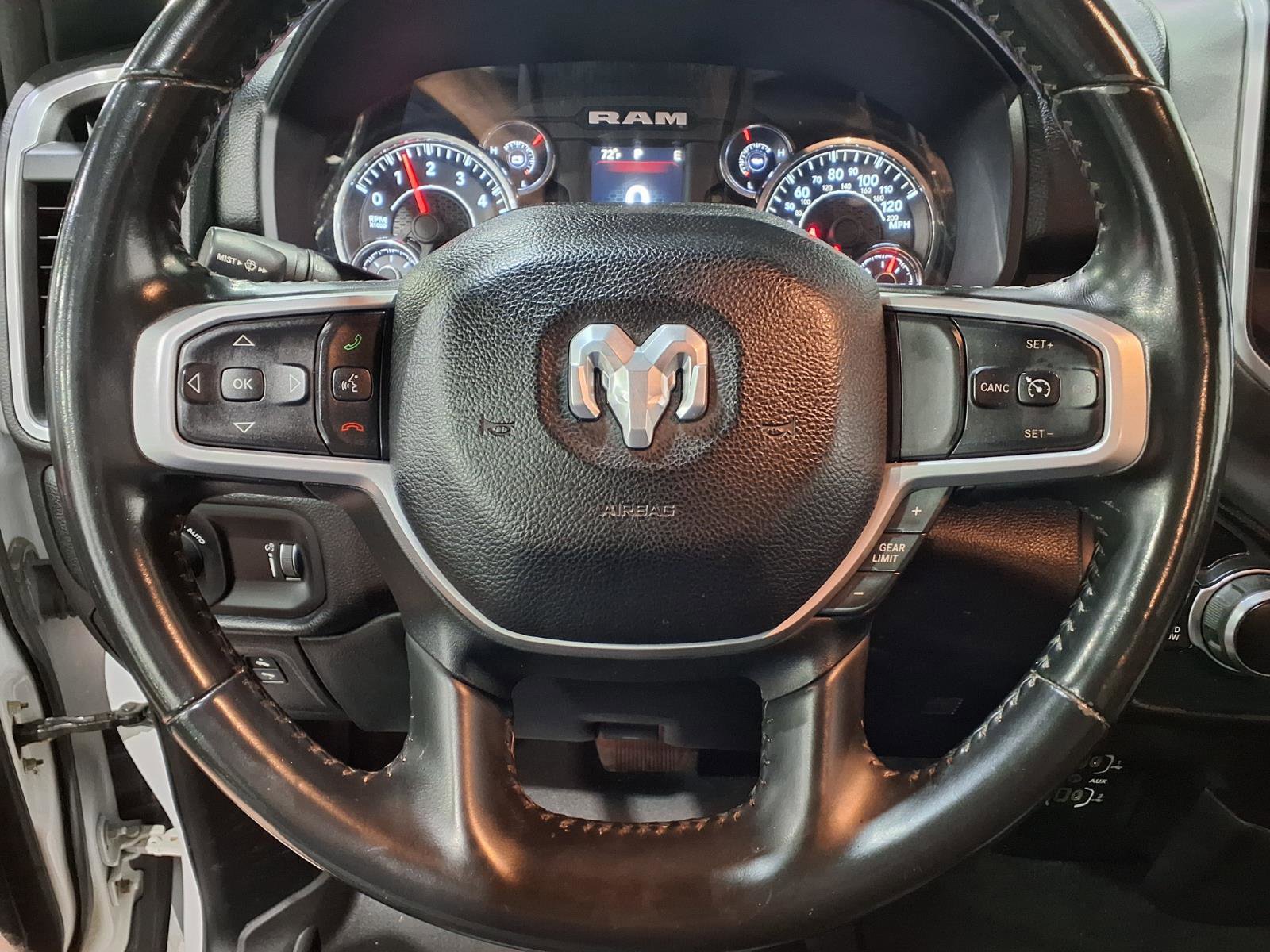 Used 2021 RAM 1500 Big Horn AWD/4WD image 15
