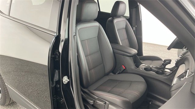 Used 2022 Chevrolet Equinox RS w/ Infotainment Package image 45