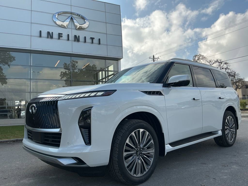 New 2026 INFINITI QX80 Luxe