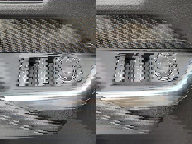 Certified 2022 Cadillac XT4 Sport w/ Enhanced Visibility Package image 29