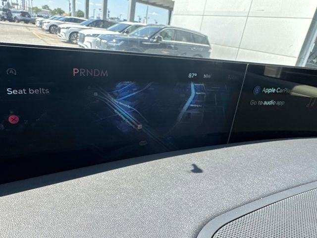 New 2026 Lincoln Navigator L Reserve AWD/4WD image 24