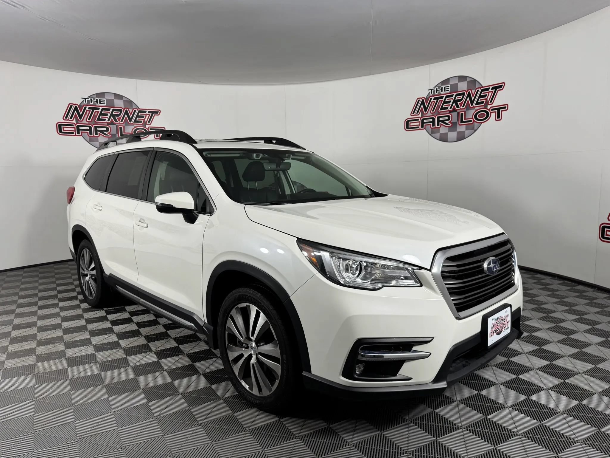 Used 2022 Subaru Ascent Limited w/ Technology Package AWD/4WD image 9