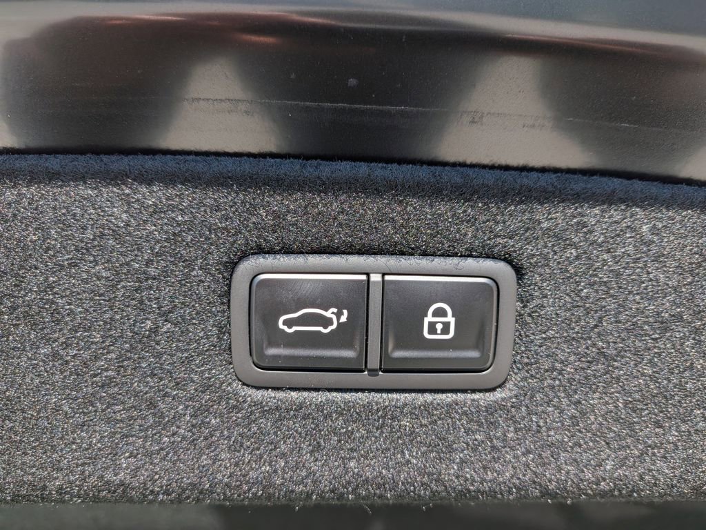 New 2026 Genesis G90 3.5T image 23