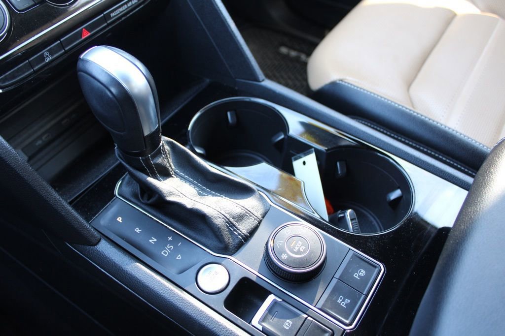 Used 2022 Volkswagen Atlas Cross Sport SEL Premium R-Line image 47