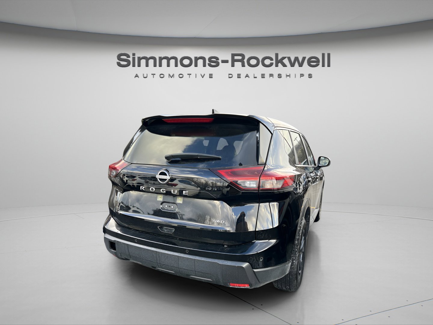 Used 2025 Nissan Rogue SV AWD/4WD image 13