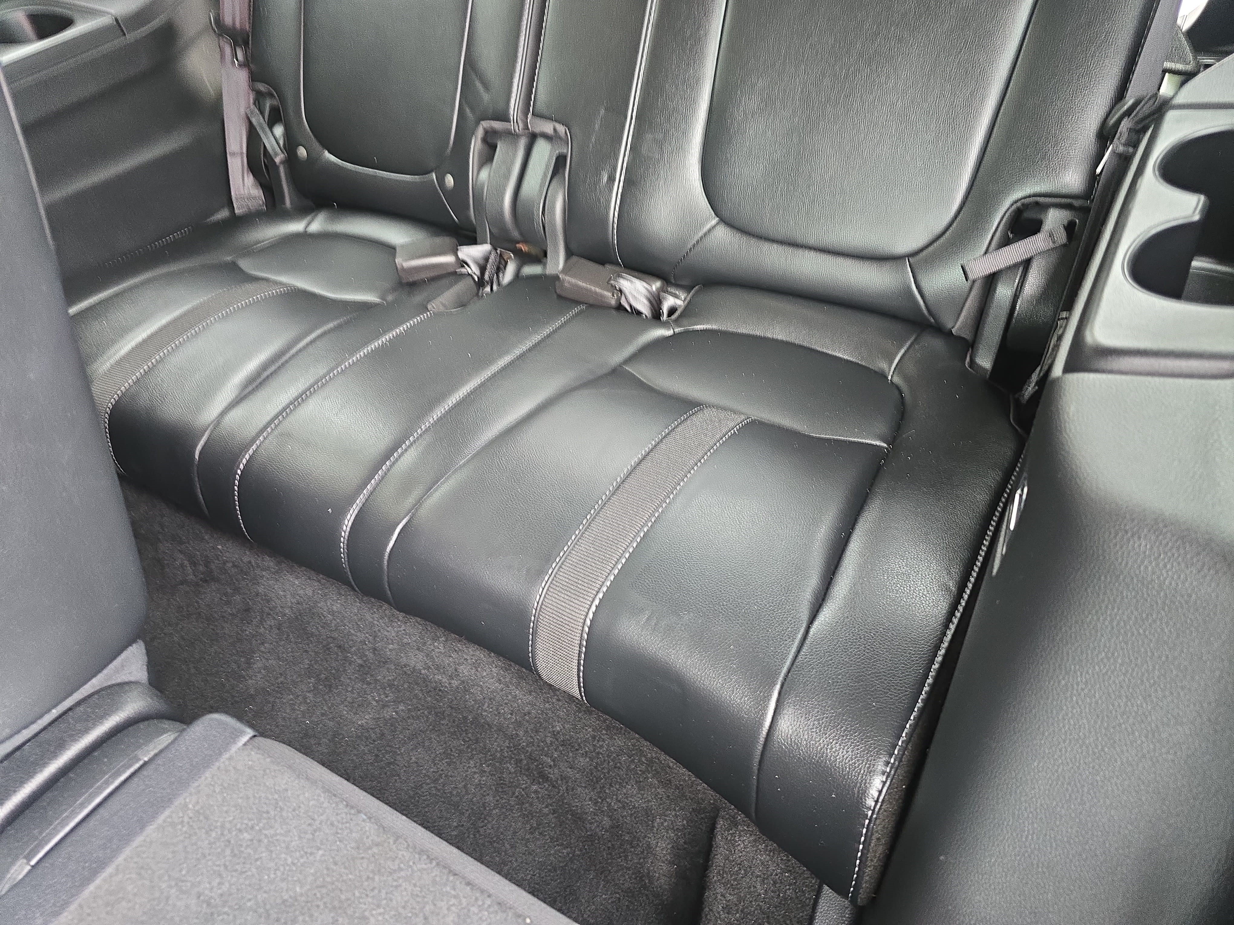 Used 2025 Honda Pilot EX-L image 15