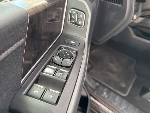 Used 2023 Ford F350 Lariat w/ Lariat Ultimate Package image 14
