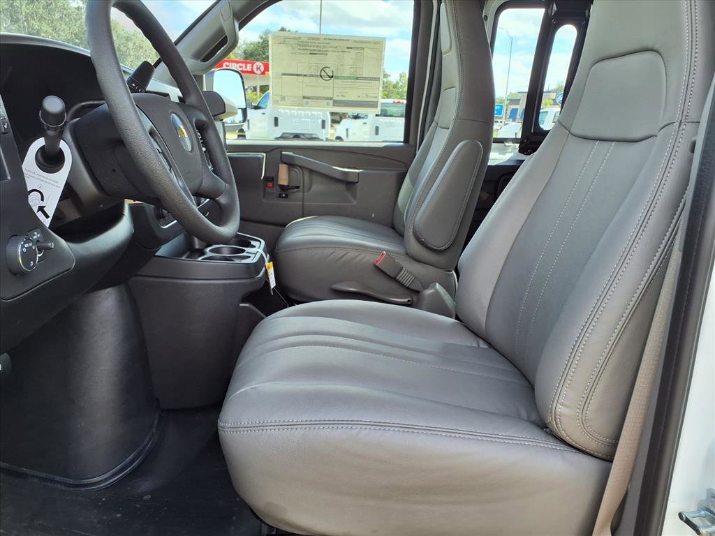 New 2025 Chevrolet Express 2500 w/ Driver Convenience Package image 14