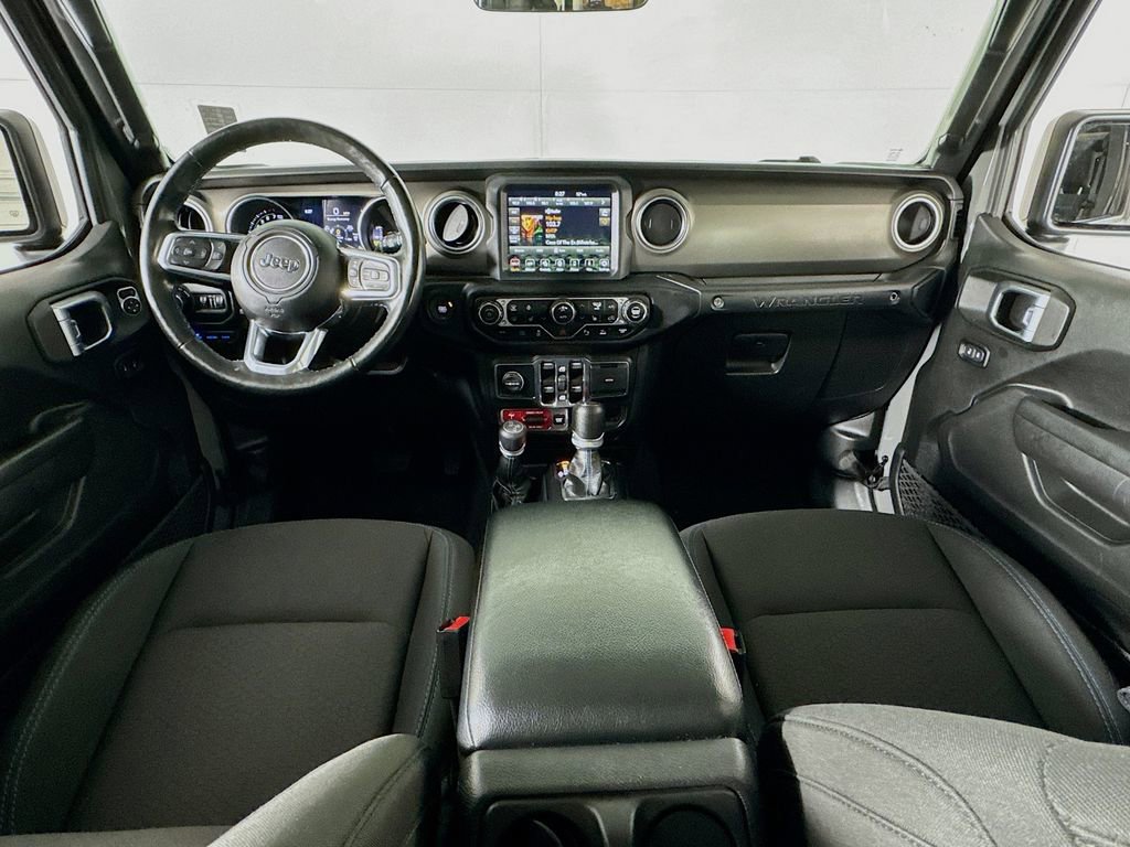 Used 2022 Jeep Wrangler Unlimited Rubicon 4xe w/ Cold Weather Group image 33