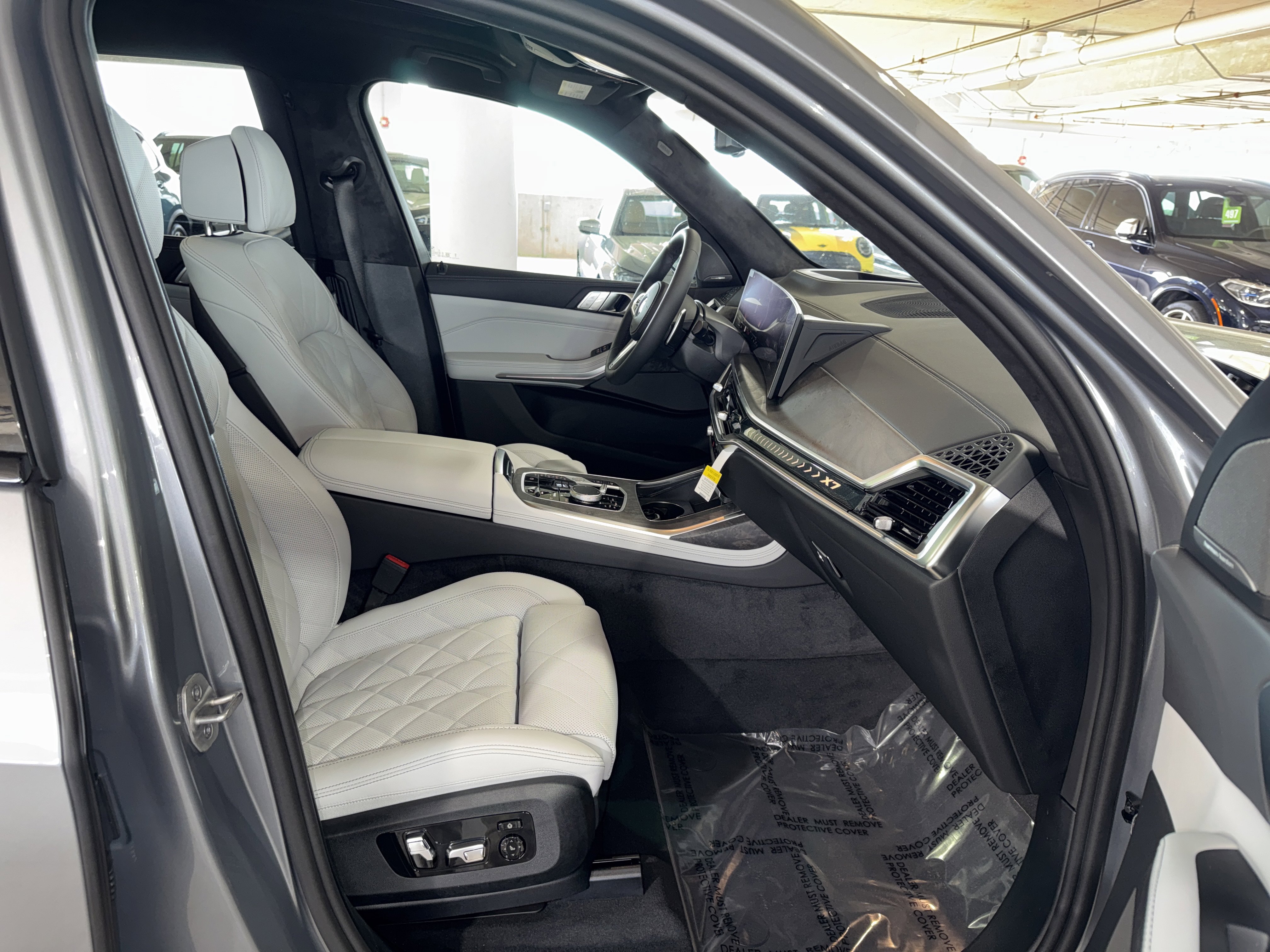 New 2026 BMW X7 xDrive40i w/ M Sport Package image 9