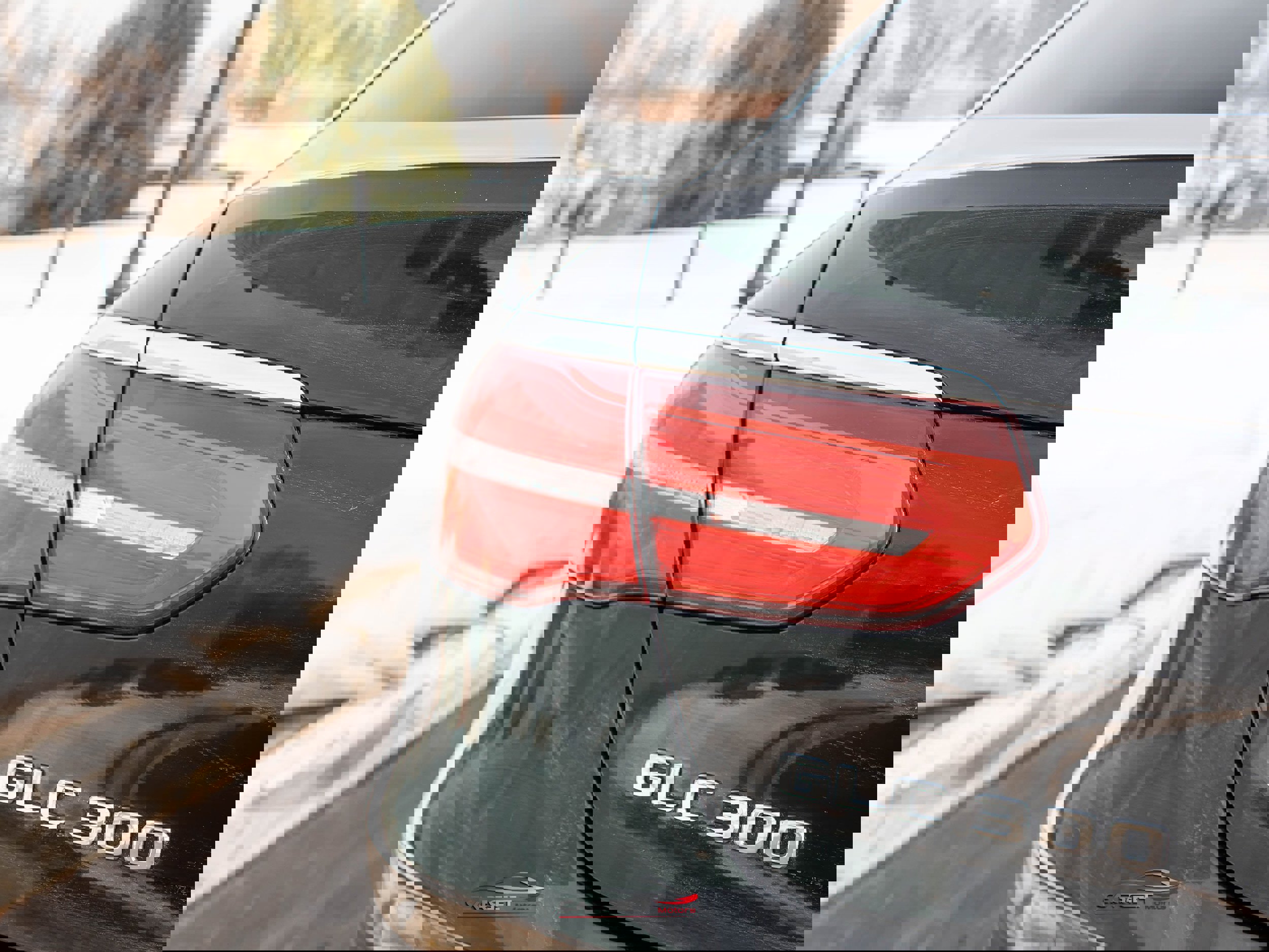 Used 2017 Mercedes-Benz GLC 300 4MATIC image 43