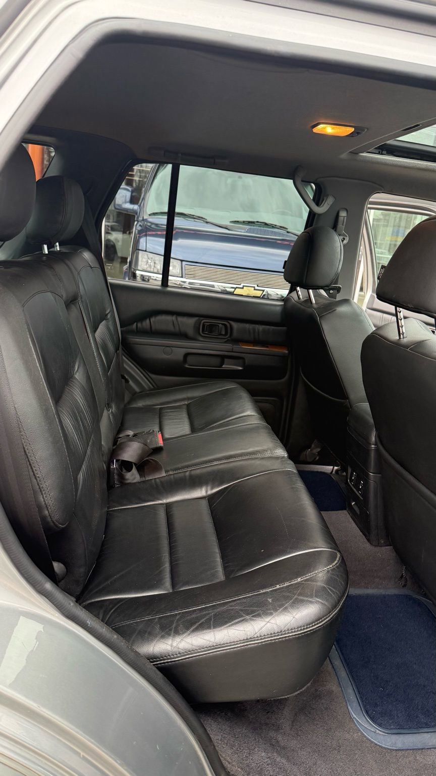 Used 2001 INFINITI QX4 4WD w/ (S02) Sport Pkg image 18