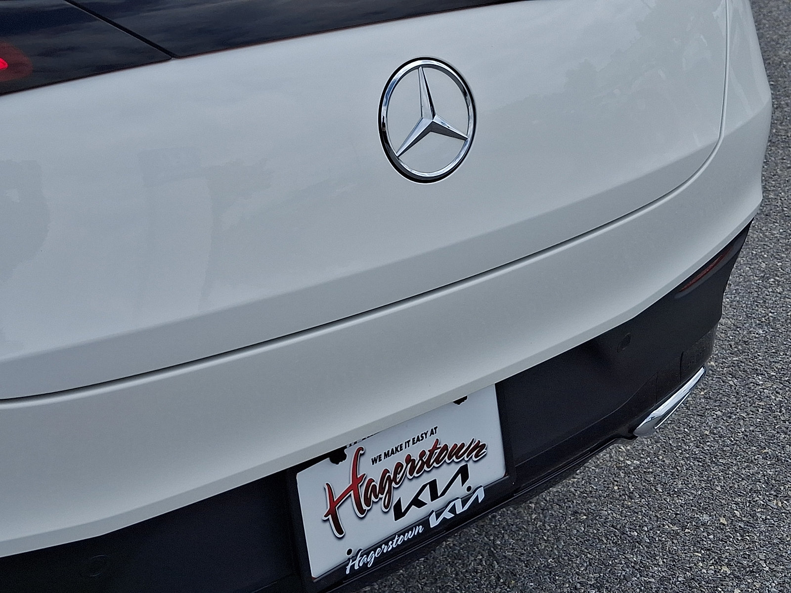 Used 2024 Mercedes-Benz GLC 300 4MATIC image 32