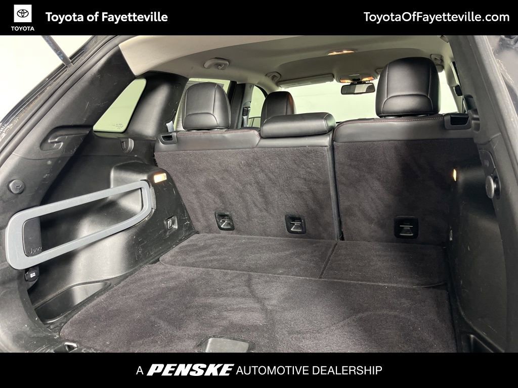 Used 2017 Jeep Cherokee Trailhawk image 9