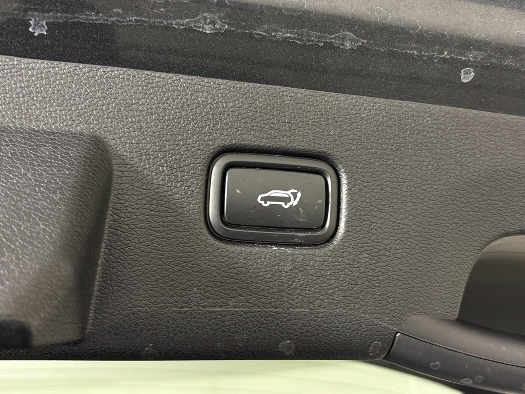 Used 2026 Kia Sportage EX w/ EX Panorama Roof Package FWD image 40
