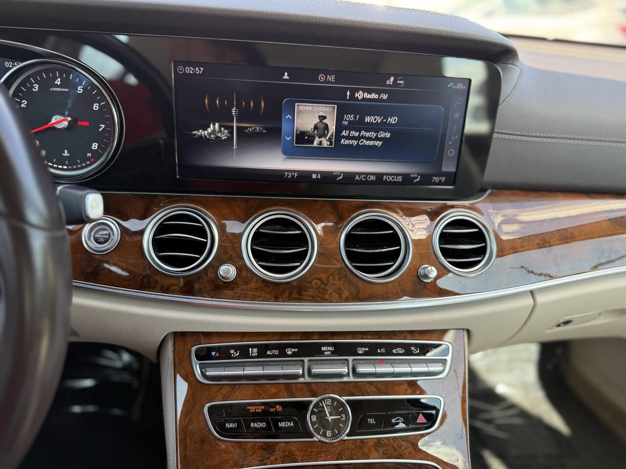 Used 2019 Mercedes-Benz E 450 4MATIC Wagon w/ Premium Package image 30