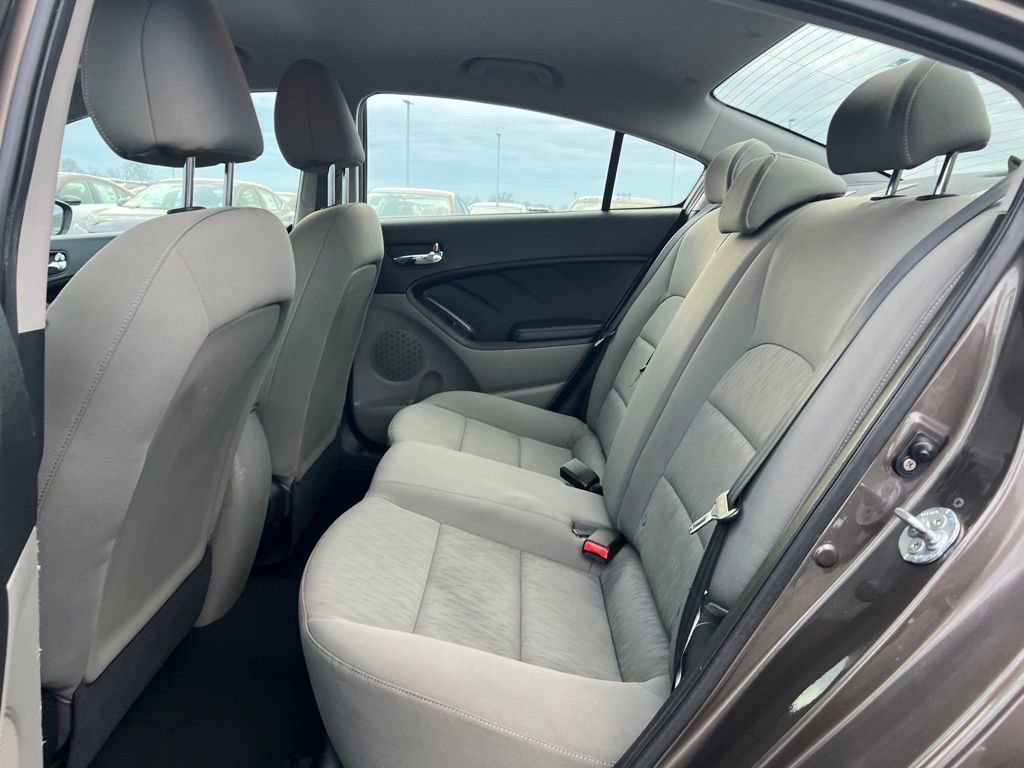 Used 2014 Kia Forte LX image 15