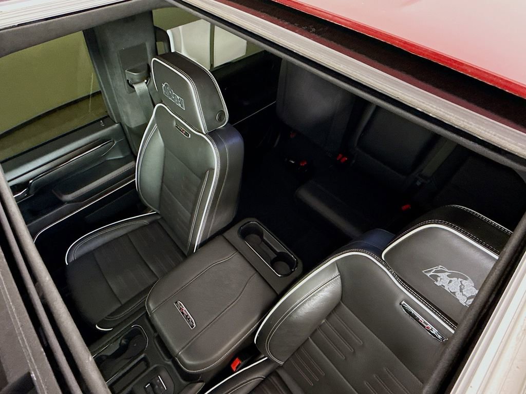 Used 2025 GMC Sierra 2500 AT4X w/ AT4X AEV Edition image 26