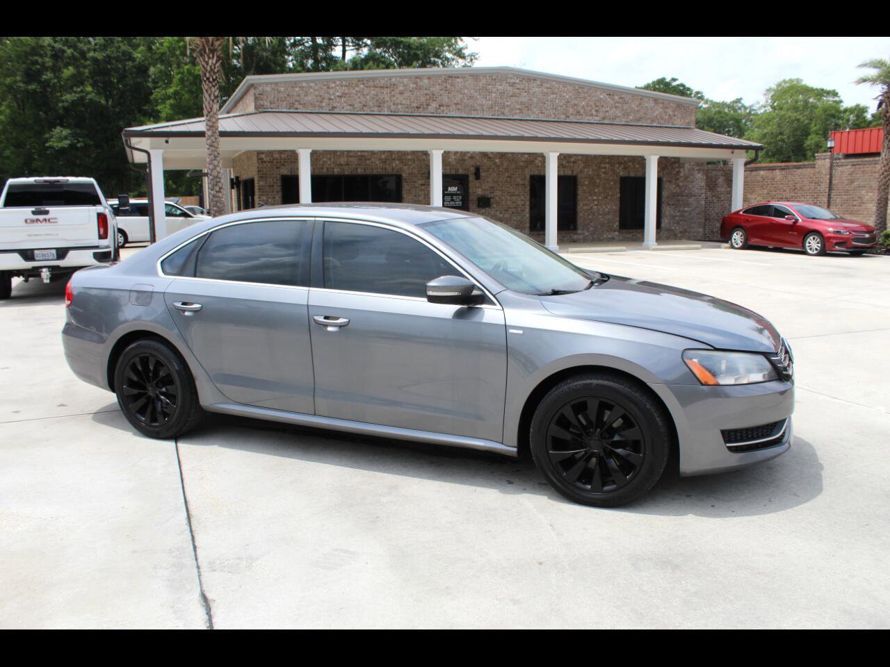 Used 2014 Volkswagen Passat 1.8T Wolfsburg Edition image 1