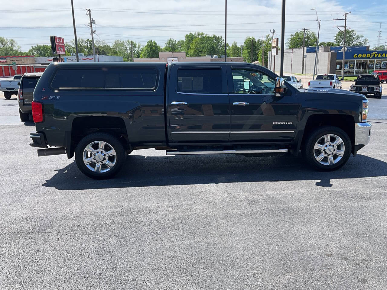 Used 2019 Chevrolet Silverado 2500 LTZ w/ Duramax Plus Package image 6