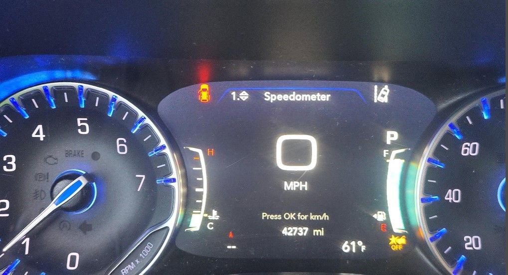 Used 2024 Chrysler Pacifica Touring-L image 15