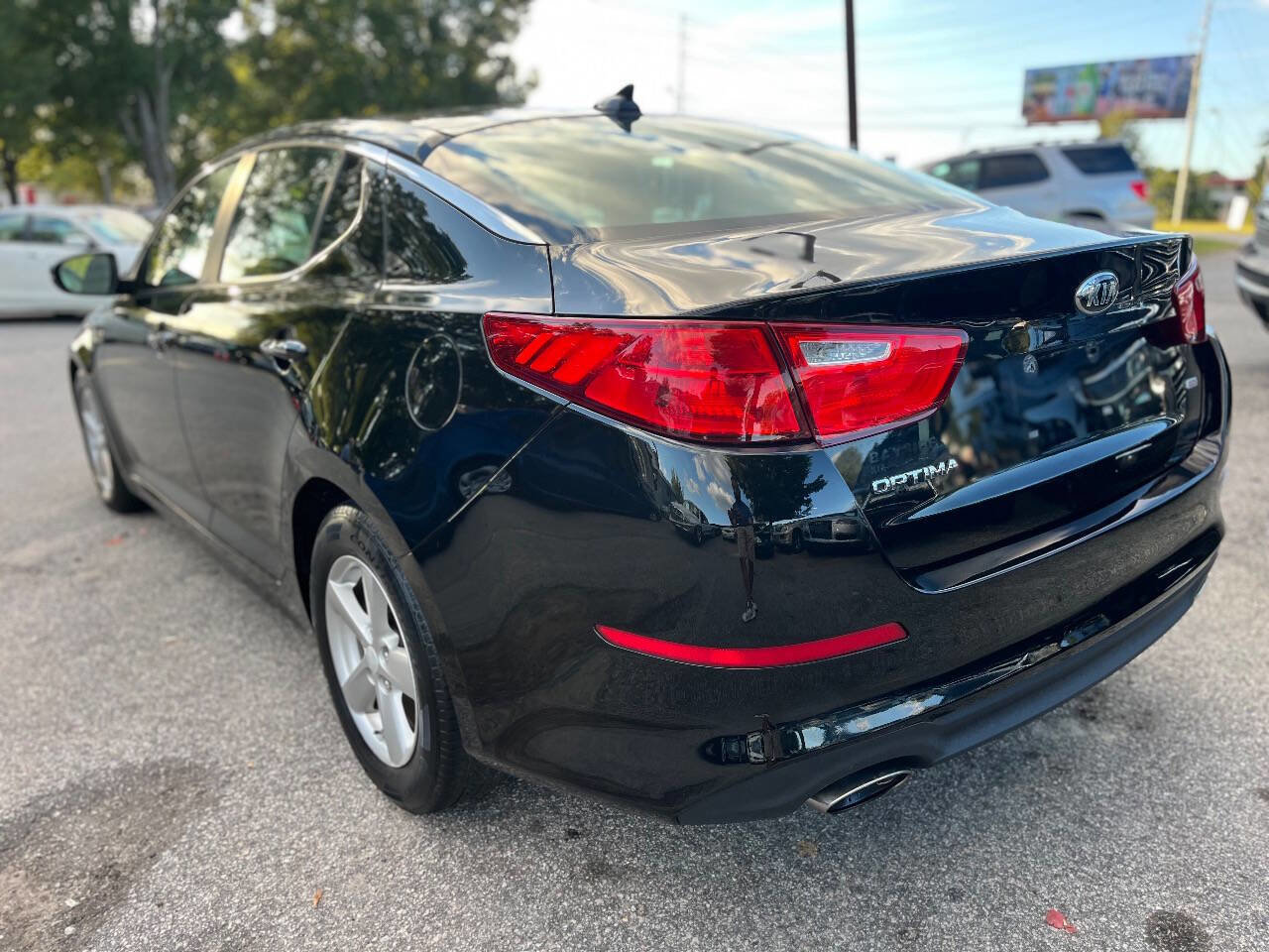 Used 2014 Kia Optima LX image 5