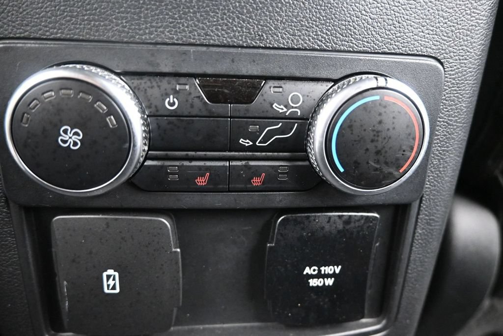 Used 2023 Ford Explorer Limited w/ Equipment Group 301A RWD image 14