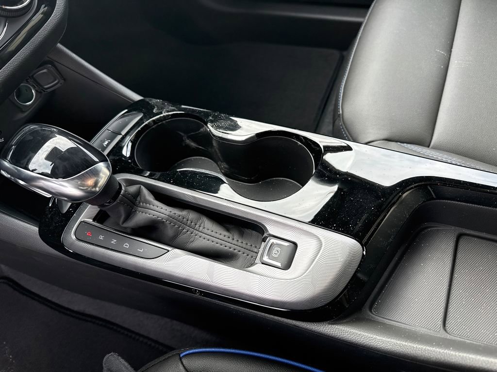 New 2026 Buick Envista Sport Touring FWD image 25