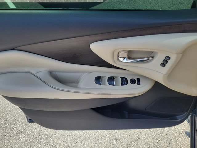 Used 2020 Nissan Murano Platinum FWD image 18