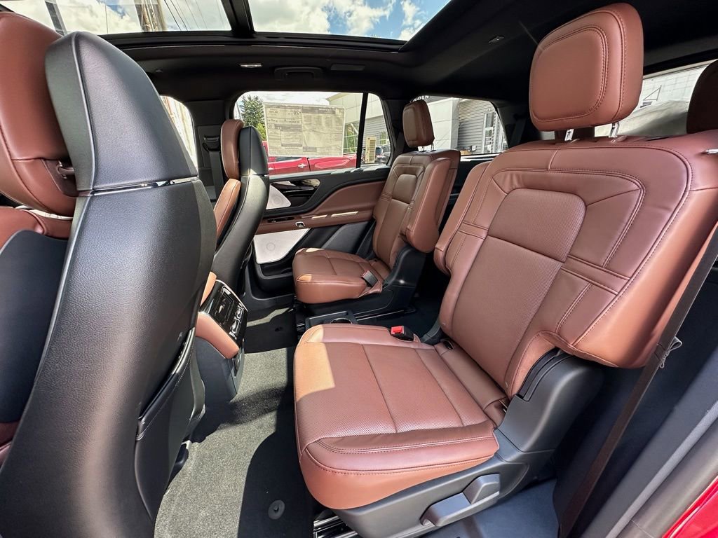 New 2026 Lincoln Aviator Reserve w/ Luxury Package AWD/4WD image 20