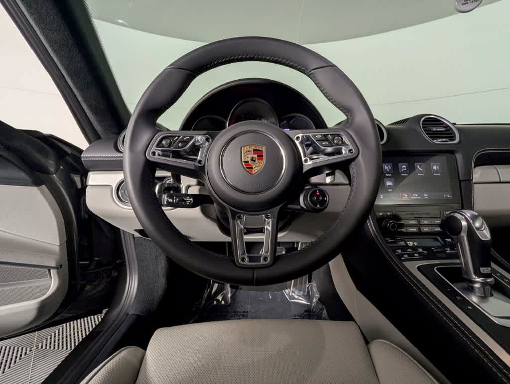 Used 2025 Porsche 718 Cayman GTS RWD image 18
