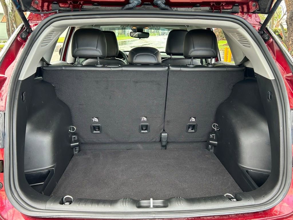 Certified 2022 Jeep Compass Latitude image 32