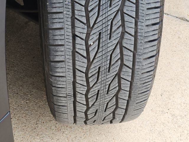 Used 2020 Chevrolet Traverse RS w/ LPO, Floor Liner Package FWD image 18