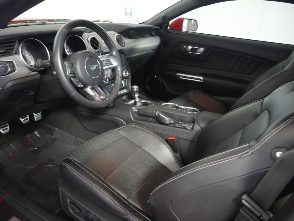 Used 2020 Ford Mustang GT Premium RWD image 11