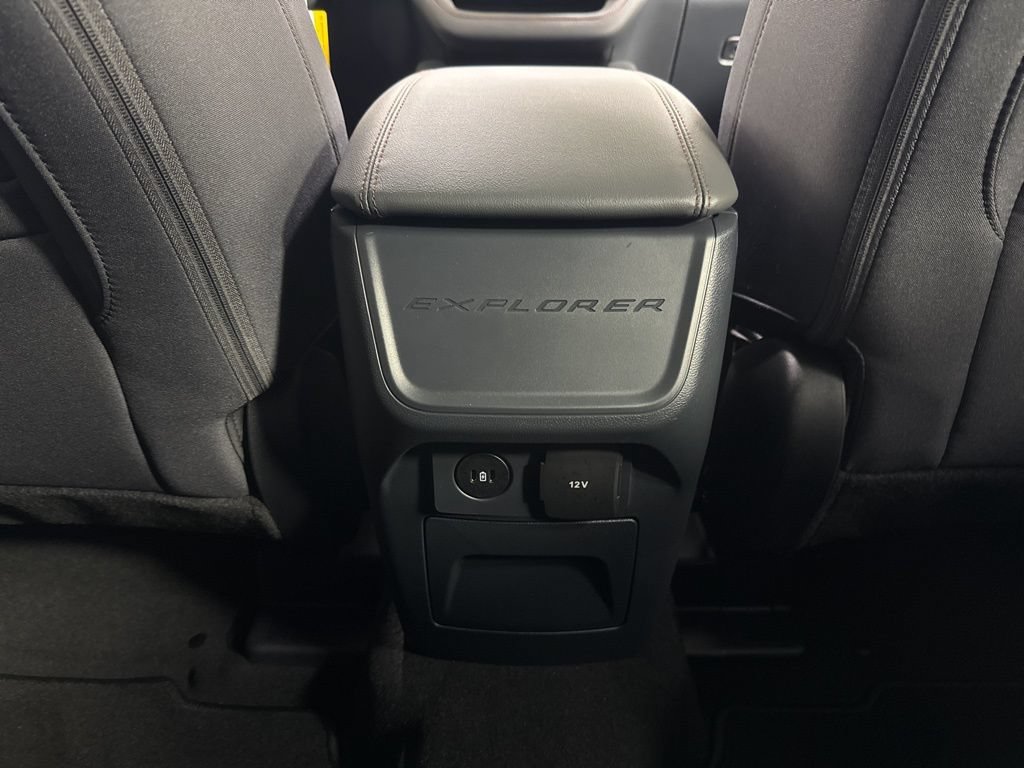 New 2026 Ford Explorer Active AWD/4WD image 30